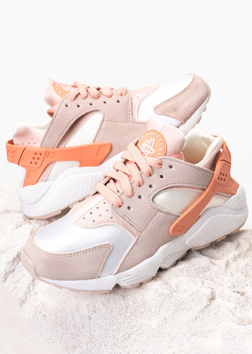 NIKE AIR HUARACHE