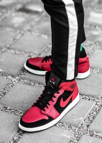 Nike Air Jordan 1 MID (554724-054)