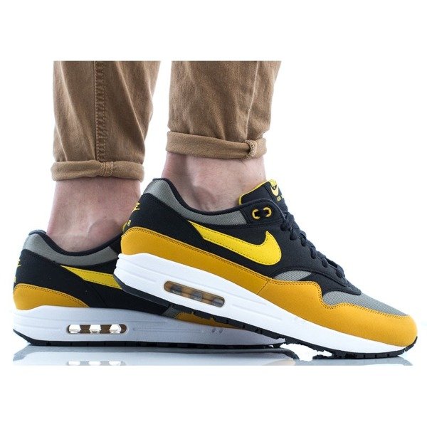 Nike Air Max 1 (AH8145-001)