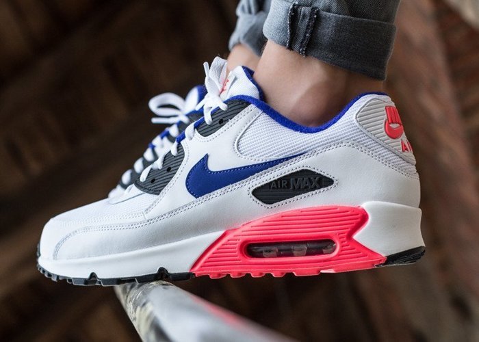 Nike Air Max 90 Essential (537384-136)