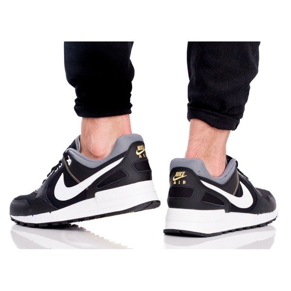 Nike Air Pegasus (908981-001)