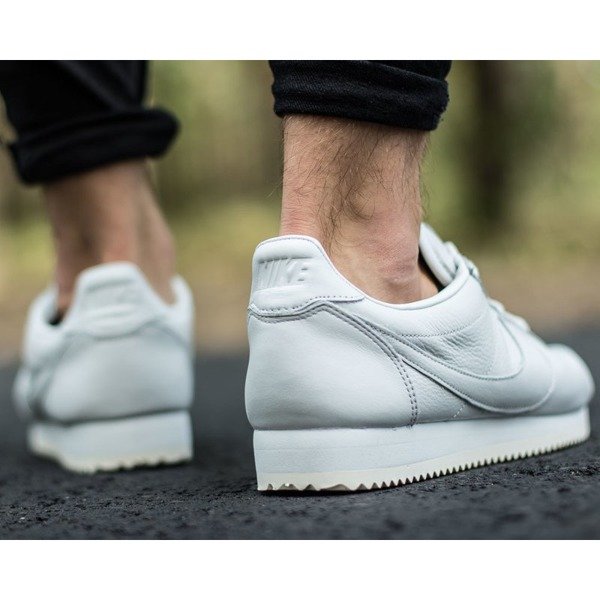 Nike Cortez Classic Premium (807480-102)