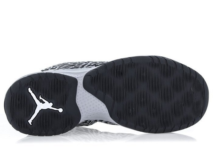 Nike Jordan B. Fly (881444-008)
