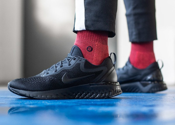 Nike Odyssey React (AO9819-010)